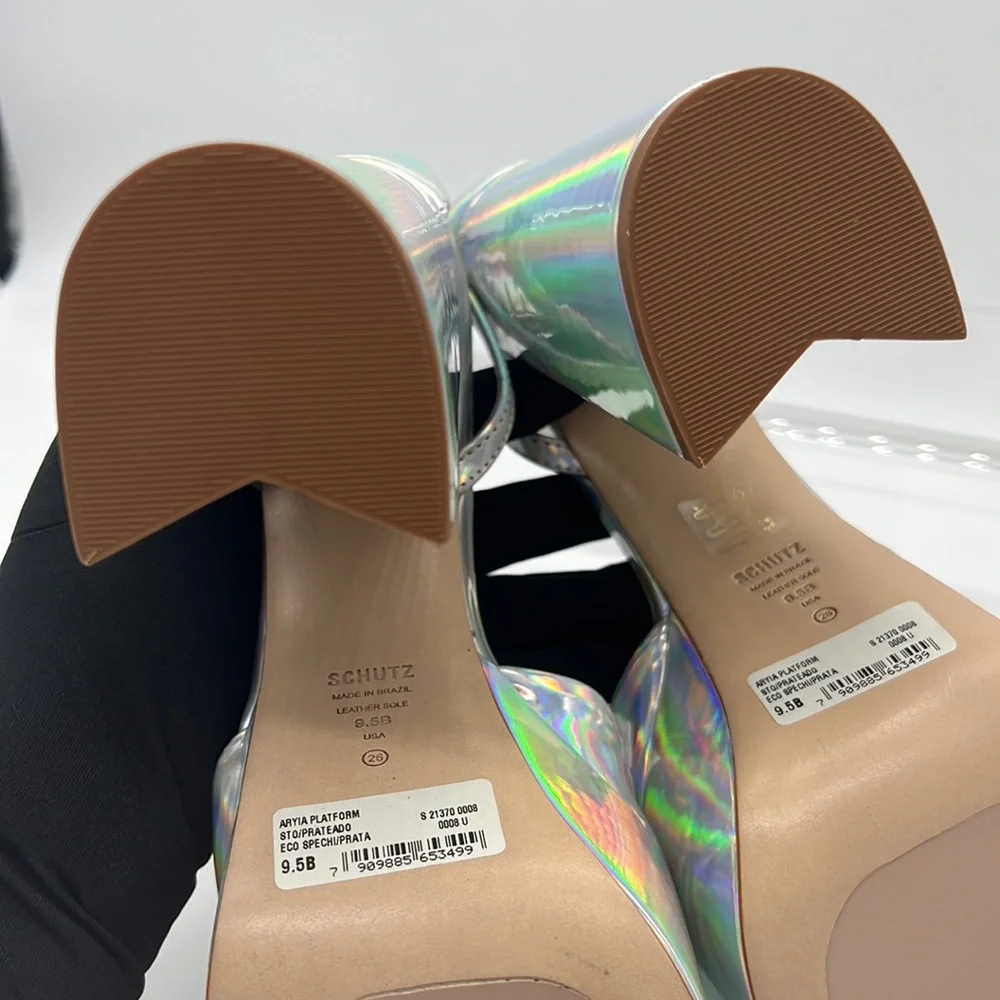 SCHUTZ NWB Aryia Metallic Faux Leather Platform Sandals Spechio Holographic